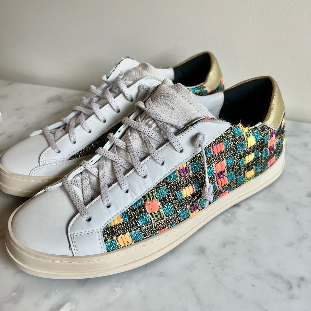 P448 Woven Women’s Sneakers Size 9.5 Low Top Lace Up